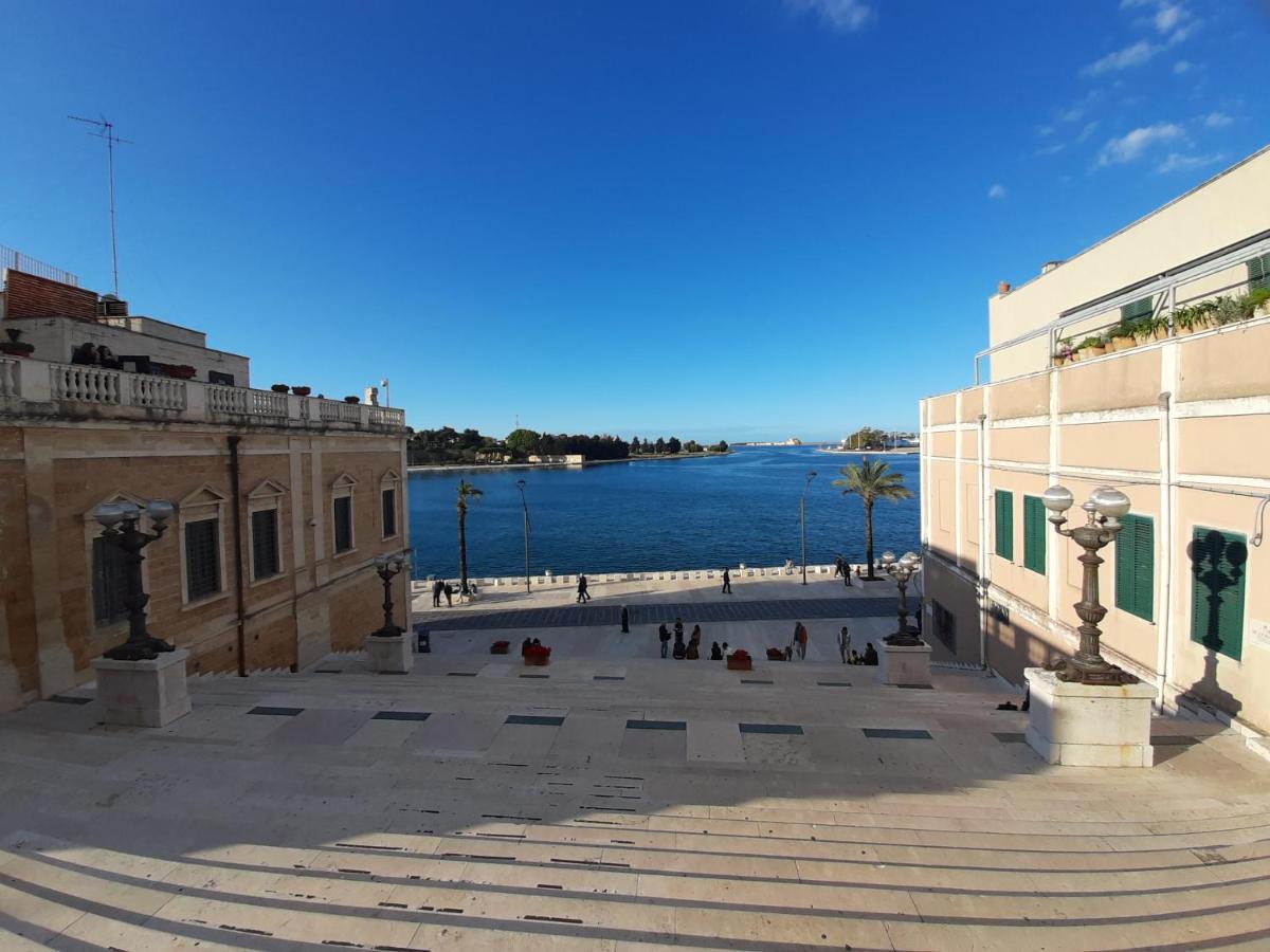 Casa Mima: Locazione Turistica Nel Centro Storico Apartman Brindisi Kültér fotó
