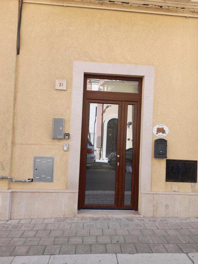Casa Mima: Locazione Turistica Nel Centro Storico Apartman Brindisi Kültér fotó
