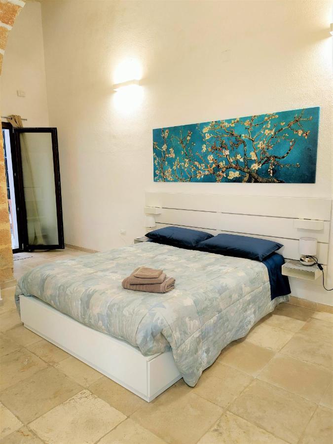 Casa Mima: Locazione Turistica Nel Centro Storico Apartman Brindisi Kültér fotó